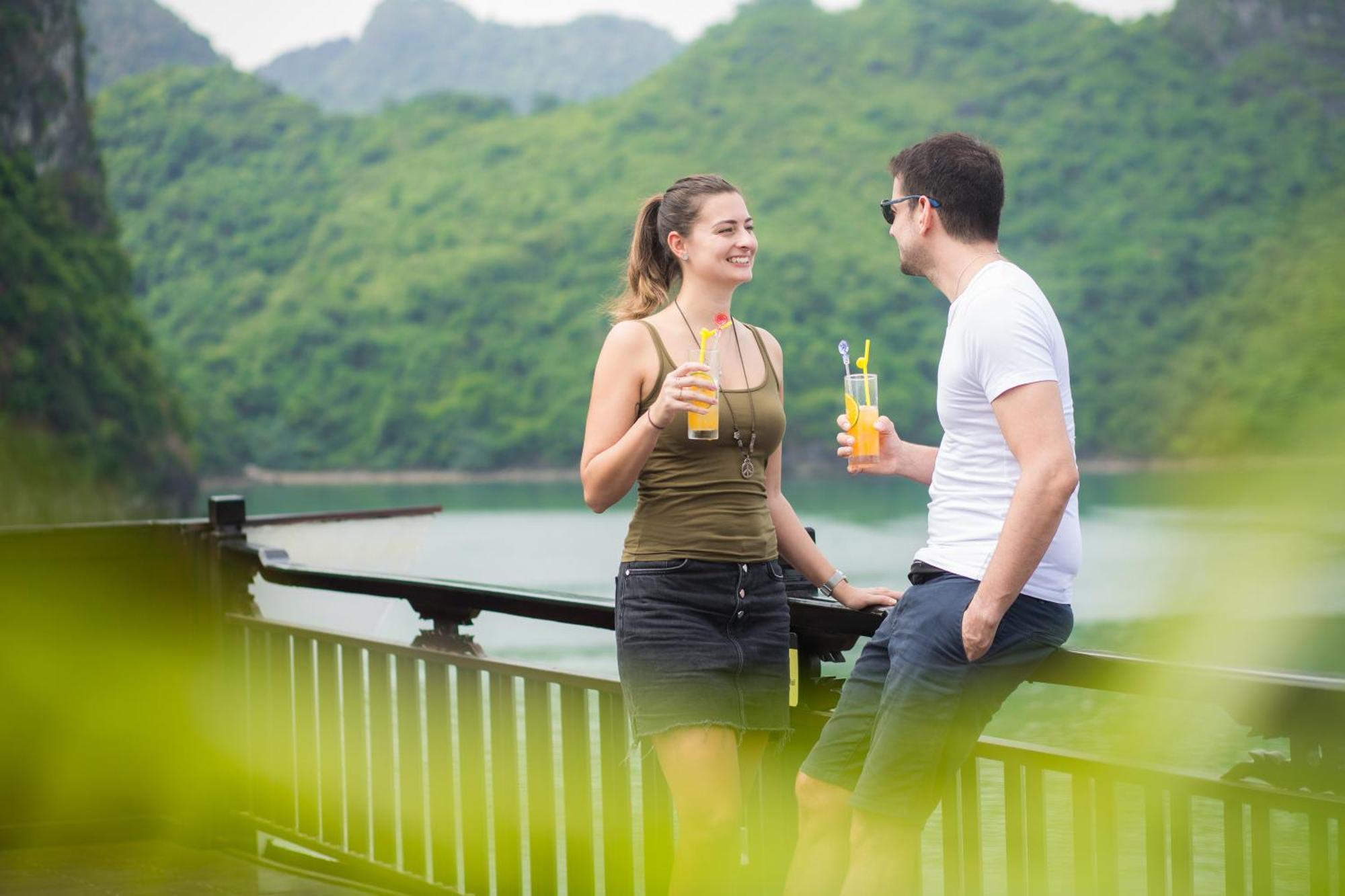 Genesis Luxury Regal Cruises Otel Ha Long Dış mekan fotoğraf