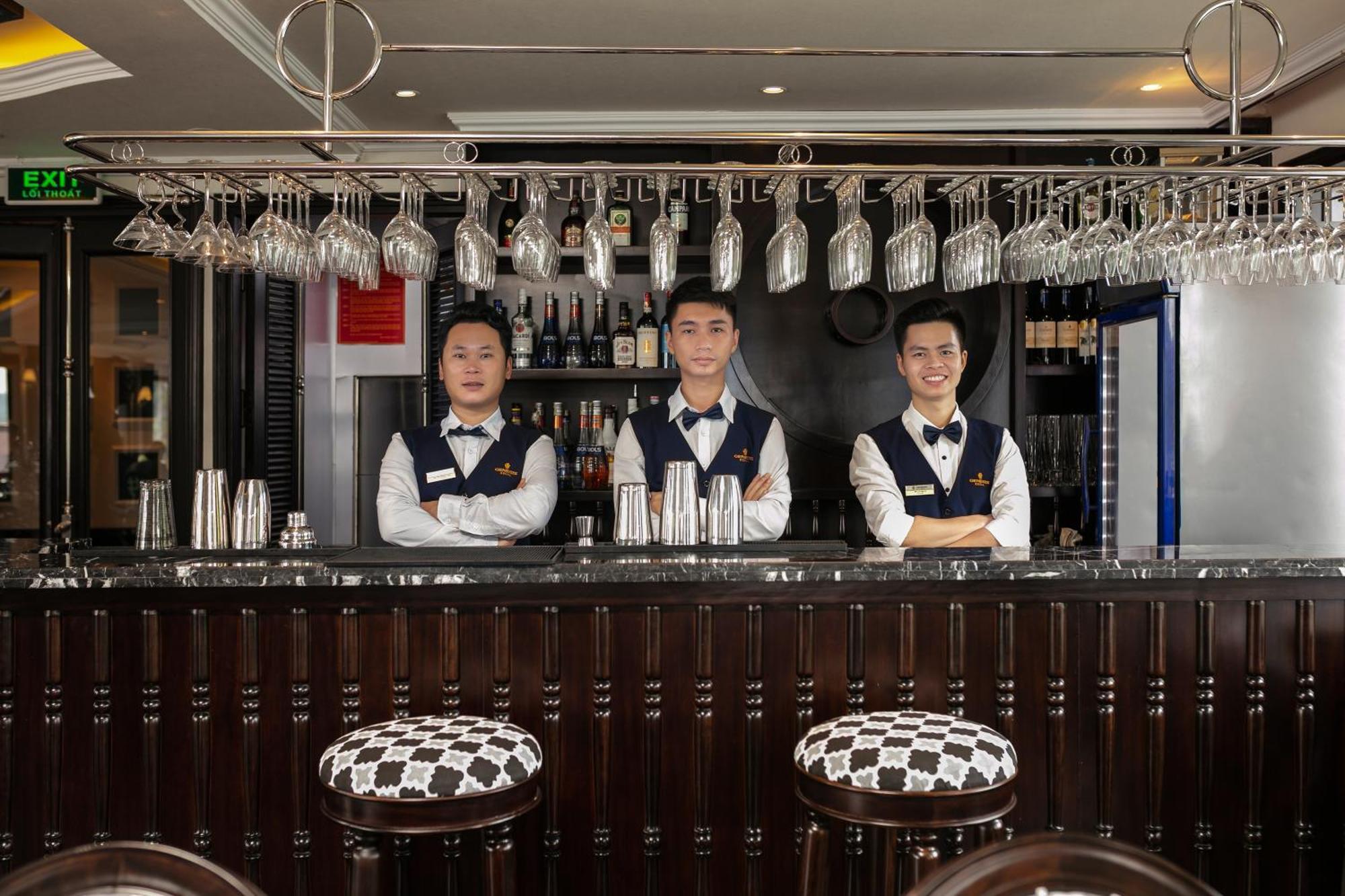Genesis Luxury Regal Cruises Otel Ha Long Dış mekan fotoğraf